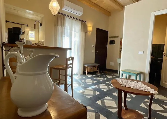 Maison Yolo - Slow Living Sicily Apartament *