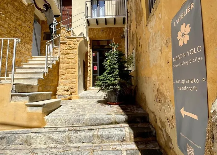 Maison Yolo - Slow Living Sicily Apartament